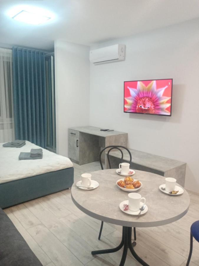 Apartament Yescity! Oujhorod Extérieur photo